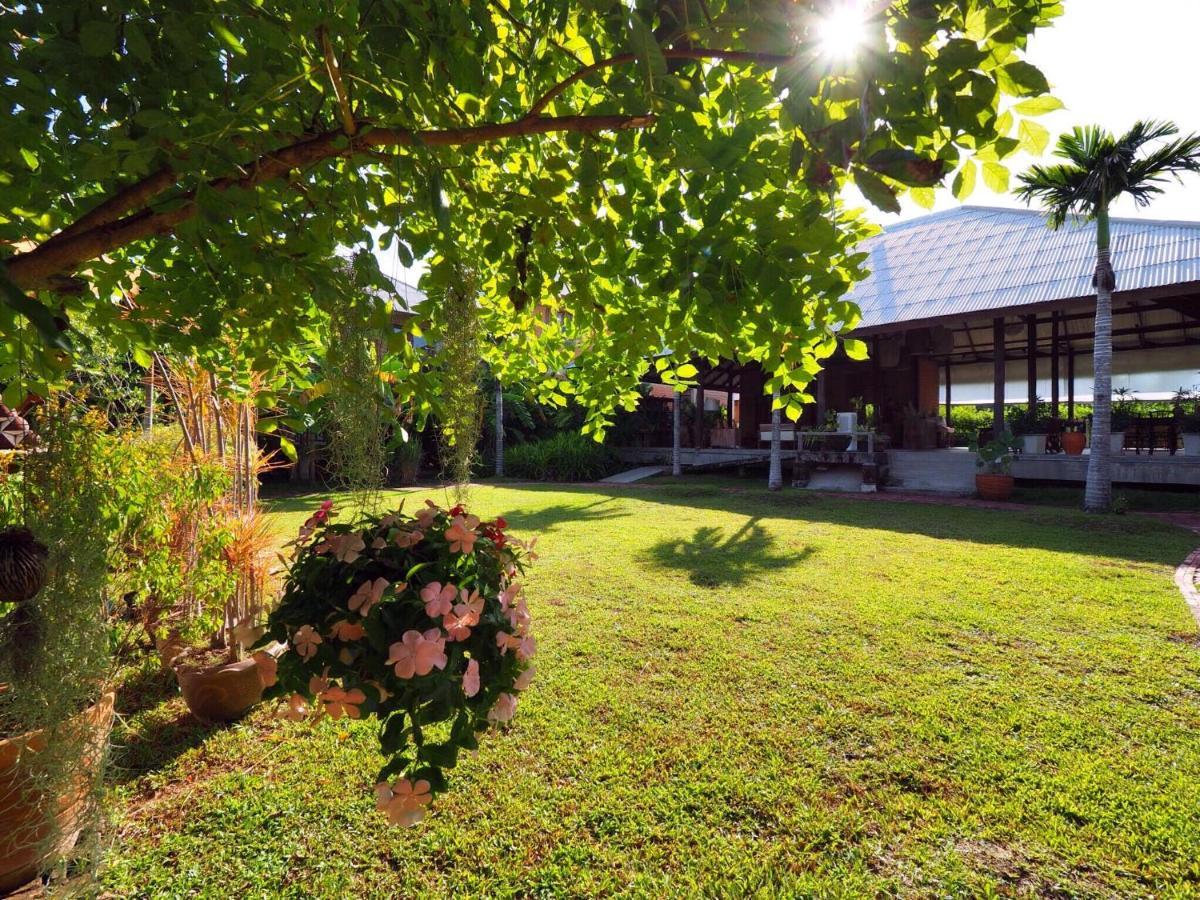 Baansuk Sukhothai Resort Ngoại thất bức ảnh